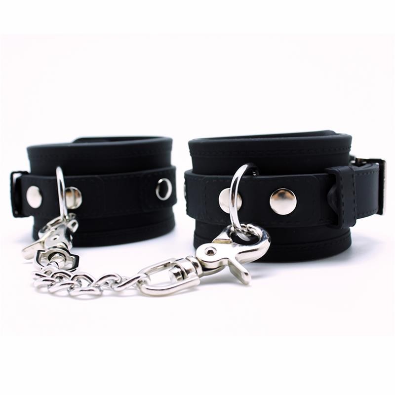 Rimba Latex Play Cuffs 4 cm